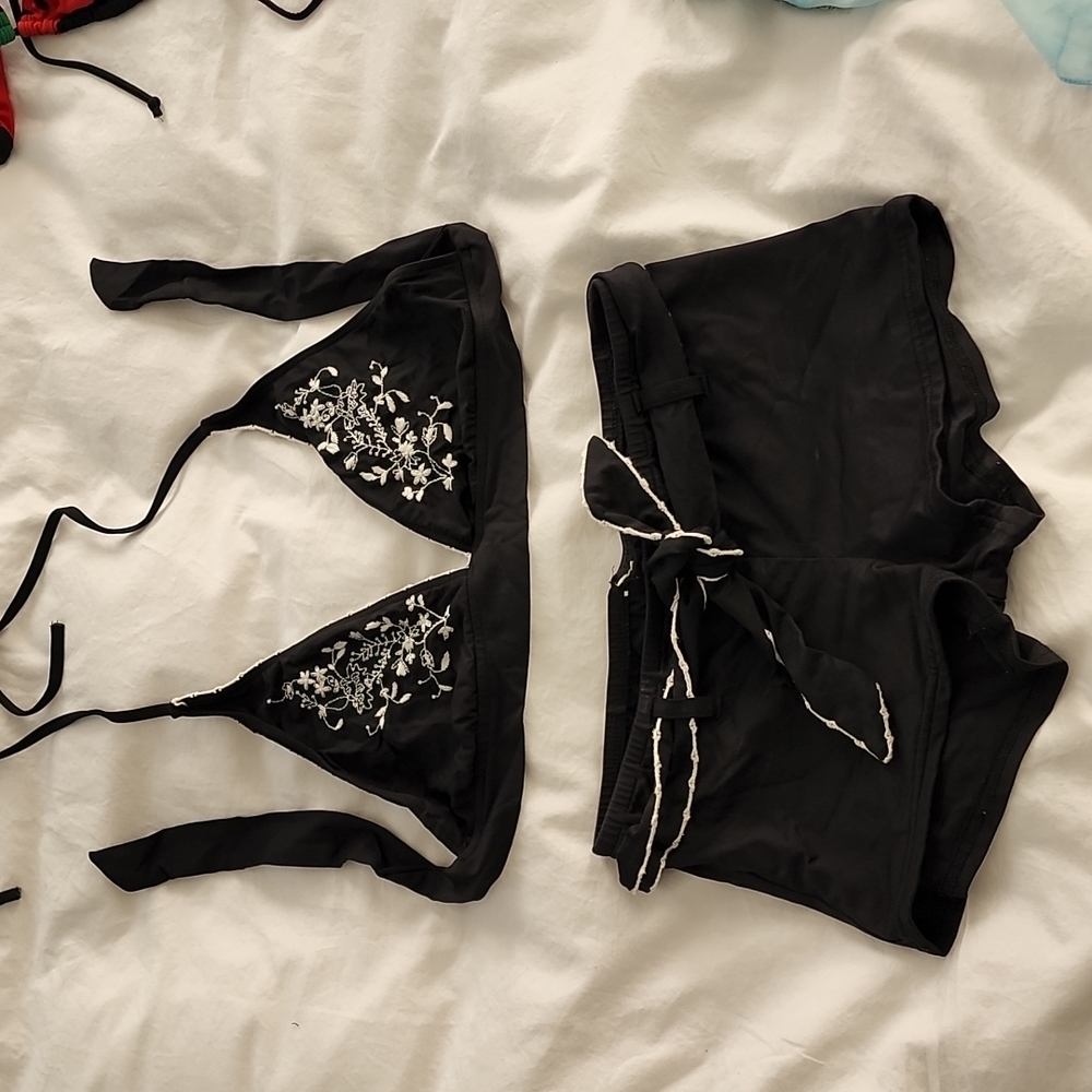 Black and white with embroidery bikini with boy shorts. No tags  size large?